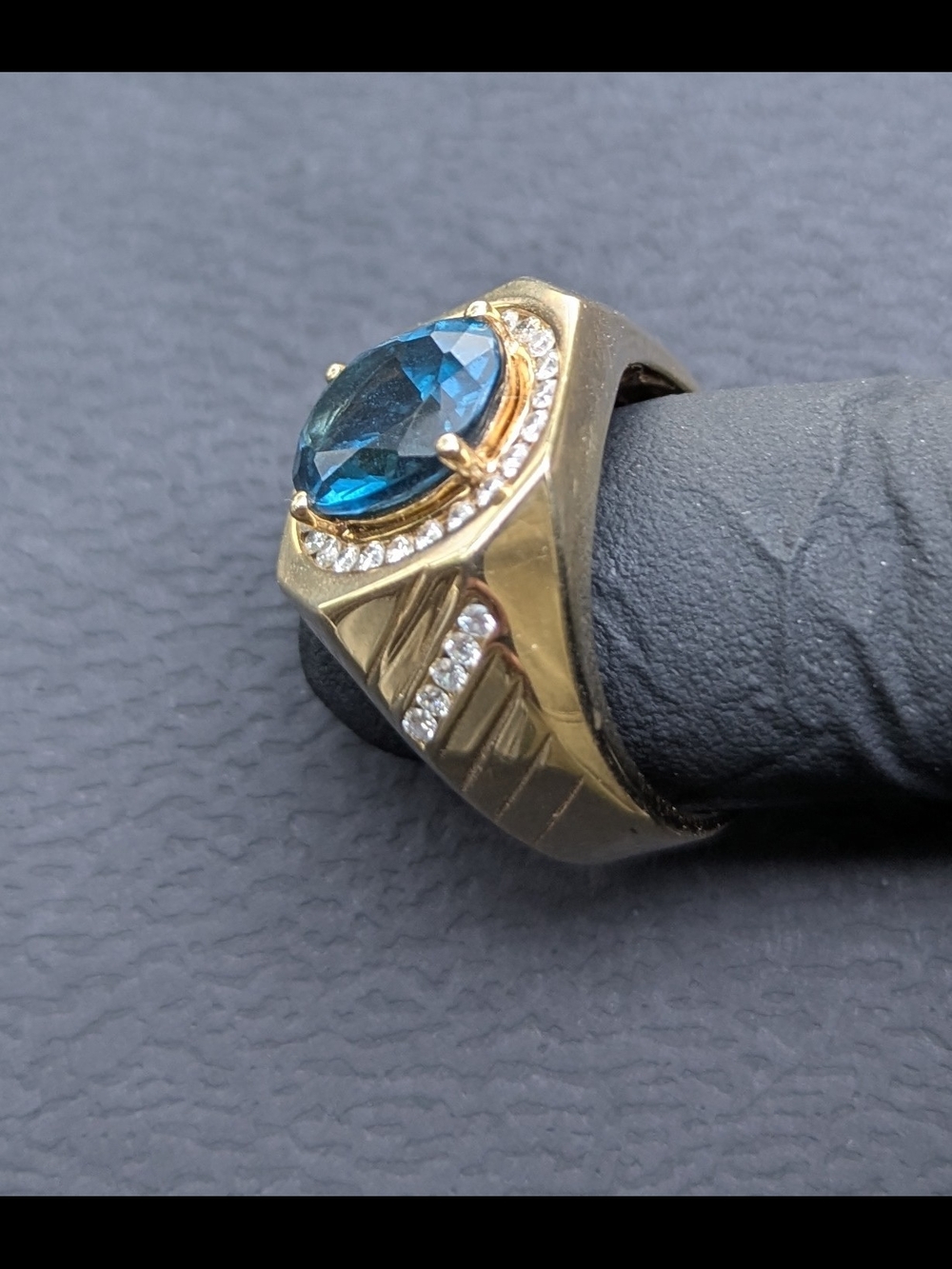 Gold Ring HELZBERG Diamond... $3495 - Picture 11 of 12